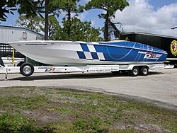 Apache Keeps Pace with Powerboat P1-dscn8111-medium-.jpg