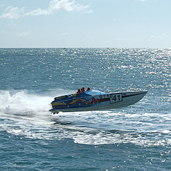 Official 41' apache race boat list-apache-2012-.jpg