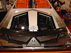 Well, well...what have we here.-miami-boat-show-2005-299.jpg