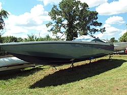 What does a 39 foot Banana look like??-banana-39-off-2010-002-medium-.jpg