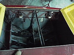 24 and 32 Carrera's on Craiglist-engine-compartment.jpg