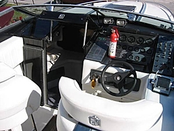 stinger 260 cabin slider door-1142748_4.jpg