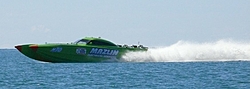 SO the Bravo 1 showed up today for the 202 stinger-race-boat-0002.jpg