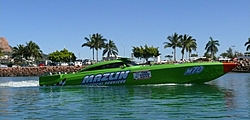 SO the Bravo 1 showed up today for the 202 stinger-race-boat-0005.jpg