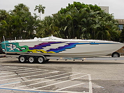 Looking for a 38' Top Gun-dsc01098.jpg