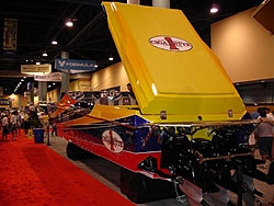 What's the story on the new 50' Cig?-miami-boat-show-2006-012-medium-.jpg