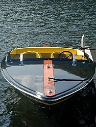 Cigarette 20 Windshield-boat-dock-oct-04-1.jpg