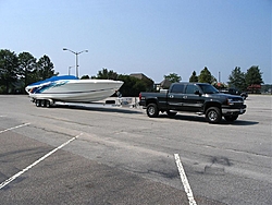 trailering a 38 Cig-boat-96-382-018.jpg