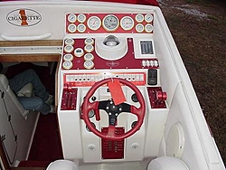 Difference between a 38 Flat Deck and a 38 Top Gun-dash-front.jpg
