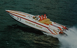 Cigarette 35 Raceboats-champagne-mumm-1985-.jpg