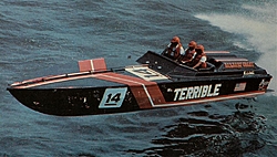 Cigarette 35 Raceboats-mr.terrible-1985-.jpg