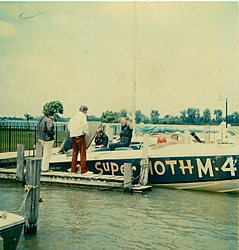 Bertram 28' Baron Comes Home-00000001.jpg