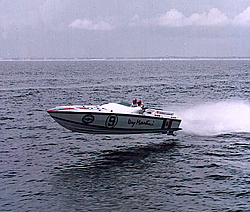 Cigarette 35 Raceboats-dry%2520martini%2520iv%2520-1975-.jpg