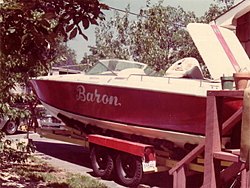 Old Bertram Race Boat-baron2.jpg