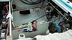 Hynautic Steering 1974 Magnum Maltese-engine-bay-2.jpg