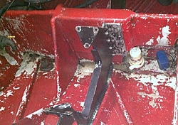 engine compartment-bilge.jpg