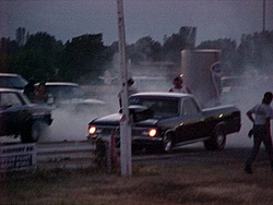 captain's call exhaust on 280SS-burnout.jpg