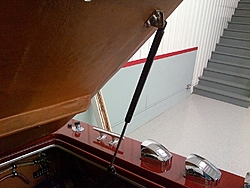 engine hatch-img-20120504-00200.jpg