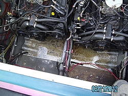 Formula F-311 SR1-bilge-pictures-014.jpg