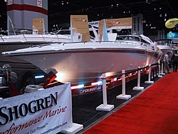 Pics of a 42 at the Chicago Boat Show-img_0692-medium-.jpg