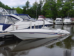 New Hampshire People.  Anyone recognize this boat?-35fountain.jpg