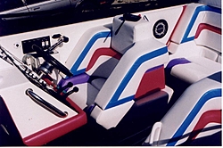 Fountain: Left-hand Throttle-interior.jpg