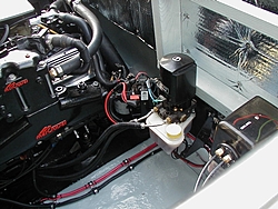 painting the bildge-engine-trim2.jpg