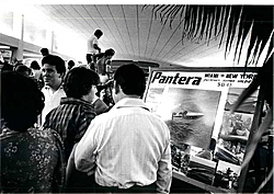 Pantera Pics from the early days-boat-show-early-days.jpg