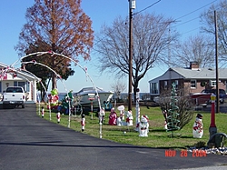Check out our Christmas display.-dsc03064.jpg