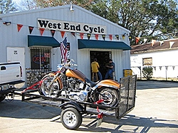 Boats and bikes, who has 'em?-2-6-05-003.jpg