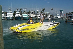 Fl. Poker run Pics.-florida-powerboat-club-boatshow-poker-run-2005-085-medium-.jpg