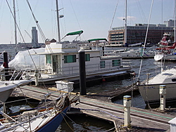 Slip with lift Inner Harbor-left-side.jpg