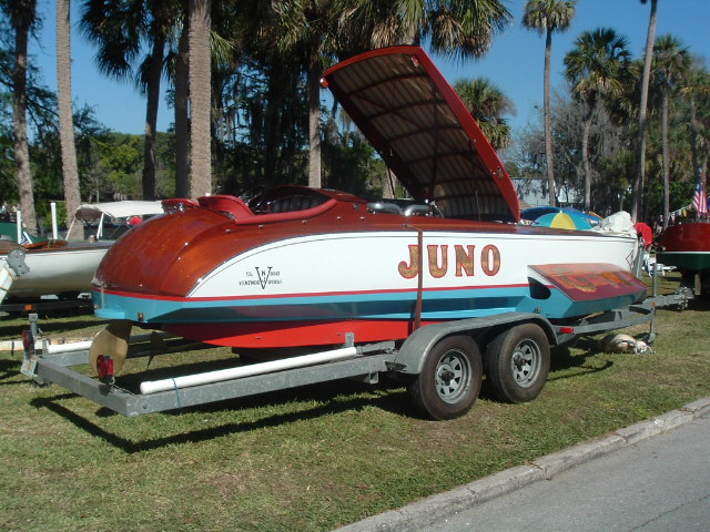 Mt Dora Antique Boat Show - Offshoreonly.com