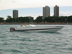 Flat decks RULE! My 35' ready to get wet!-flatdeck.jpg