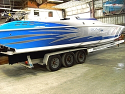 Typhoone Marine's open house ran on Donzi 38 zr-2005-38-zr-blue-3.jpg