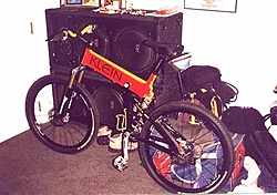 OT, anybody into mountainbikes-bike2.jpg