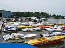 crossing wakes??-thunder-bay-2003.jpg