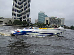 Floating Reporter-6/12/05-Jacksonville Poker Run-img_1659.jpg