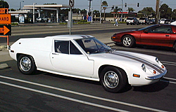 fountain vs. lotus-lotus_europa.jpg