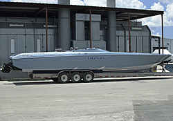Miami Vice Movie Boat-donzi43zr.jpg
