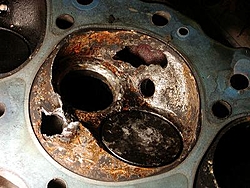 post your boat engine carnage photos-broke-head.jpg