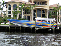 Floating Reporter-12/18/05-Another Boating Day-img_2820.jpg