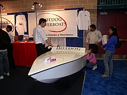 Hotdog Powerboats?-2006-ac-boat-show-001-medium-.jpg