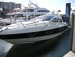 Miami boat show pictures-2-16-06-213-large-.jpg