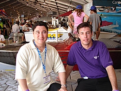 Hotdog Speedboats Article-miami-boatshow-2006-022-large-.jpg