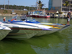 Floating Reporter-2/26/05-Miami Boat Show Poker Run &amp; Shooters Hot Bod Contest-img_3067.jpg