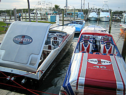 Floating Reporter-2/26/05-Miami Boat Show Poker Run &amp; Shooters Hot Bod Contest-img_3103.jpg
