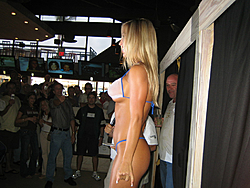 Floating Reporter-2/26/05-Miami Boat Show Poker Run &amp; Shooters Hot Bod Contest-img_3151.jpg