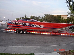 Danger Zone makes a slpash-dsc03049.jpg