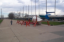 How not to park your stick boat-sailboat-damage-medium-.jpg